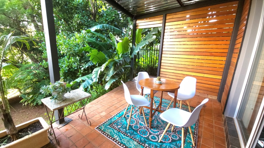 6 Bedroom Property for Sale in Kosmos Ridge North West